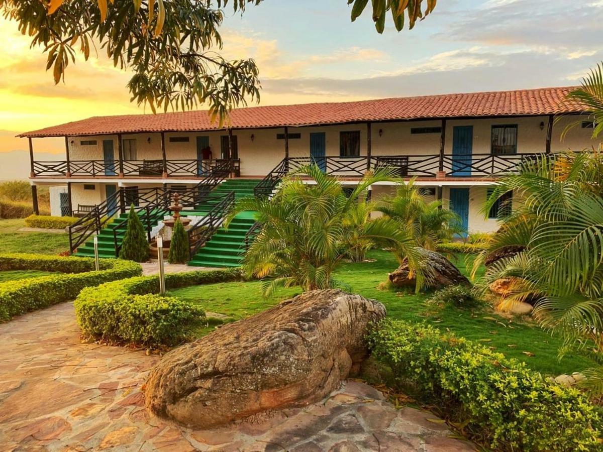 Condado De Pavas De Bucaramanga Otel Floridablanca Dış mekan fotoğraf